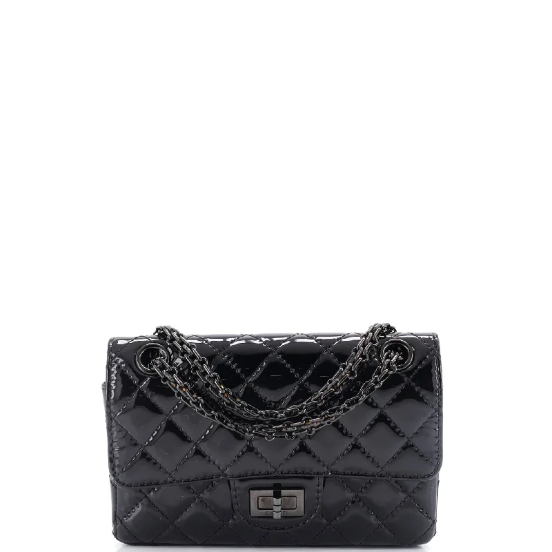 So Black Reissue 2.55 Flap Bag Quilted Patent Mini