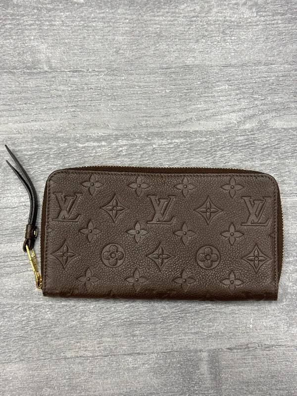 Wallet Luxury Designer By Louis Vuitton, Size: Large